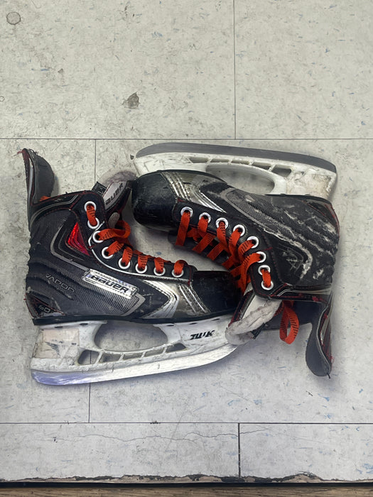 Used Bauer Vapor X60 Size 12.5 Youth Skates