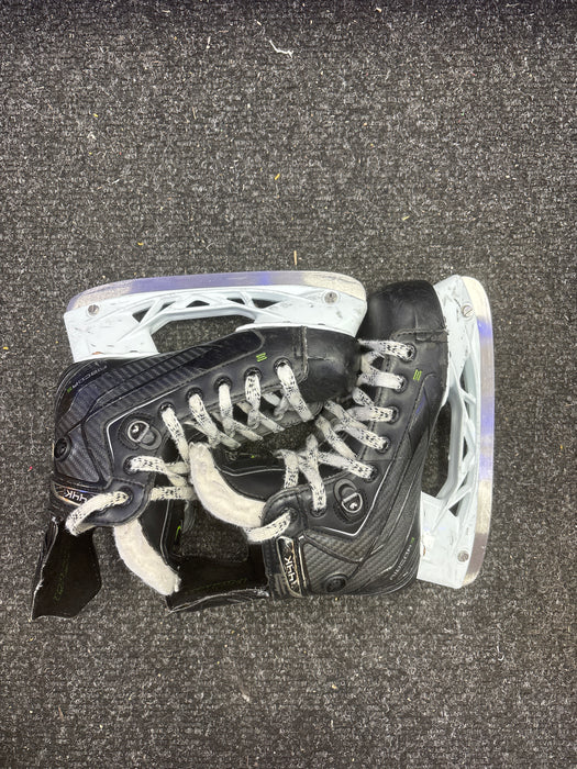 Used CCM Ribcore 44k Skates Size 1.5 D