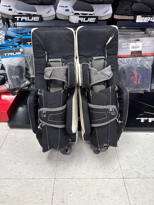 Used Warrior R/G3 Youth 23"+0.5" Leg Pads