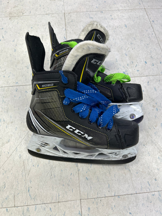 Used CCM Tacks 9060 Junior Player Skates