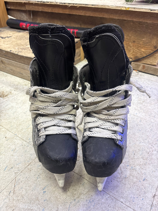 Used Bauer Vapor X:60 Size 8.0 Skates