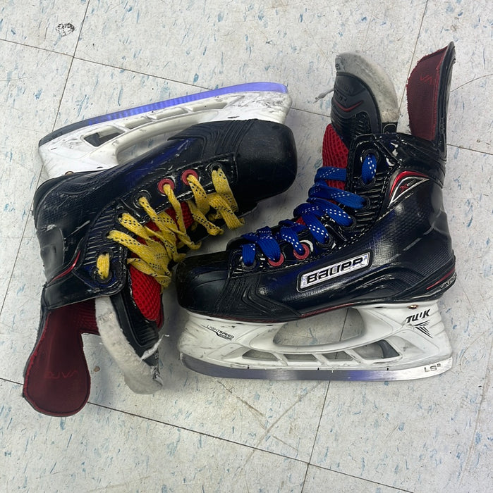 Used Bauer Vapor X800 Size 1 Skates