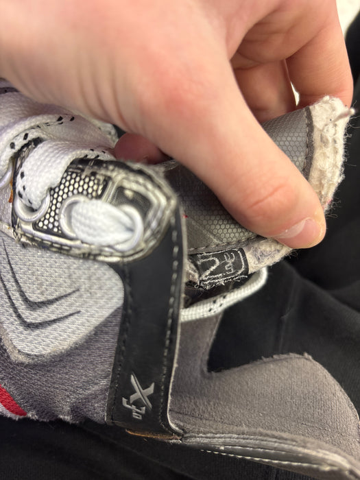 Used Bauer Vapor X 3.0 Junior Size 2.5