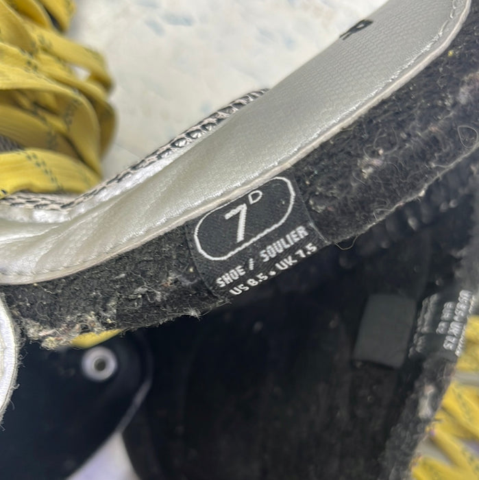 Used Bauer Vapor X:20 Size 7 Player Skates