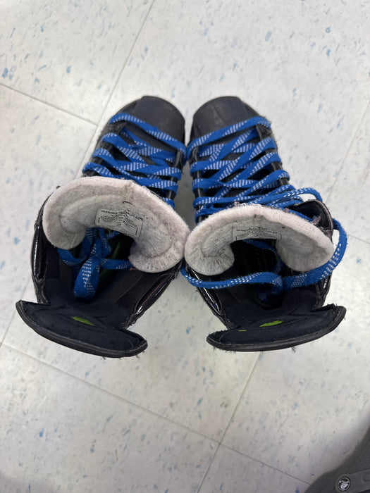 Used CCM Ribcore 78K 2D Player Skates