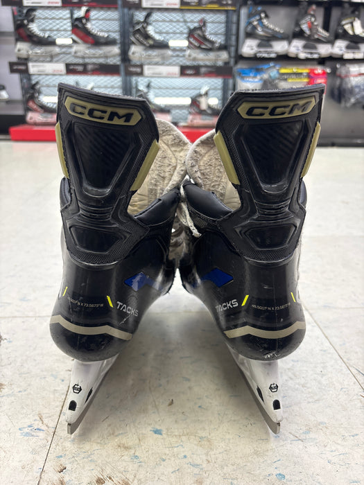 Used CCM Tacks AS-580 Size 4.0 Intermediate Skates