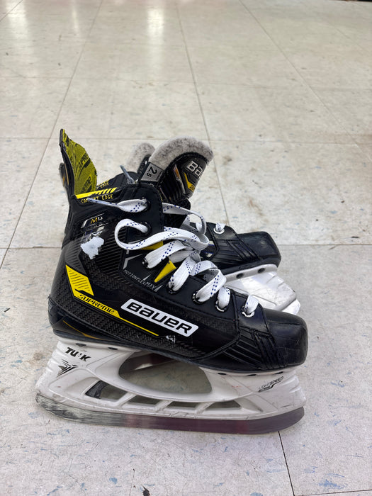 Used Bauer Supreme M4 Size 2.5D Skates