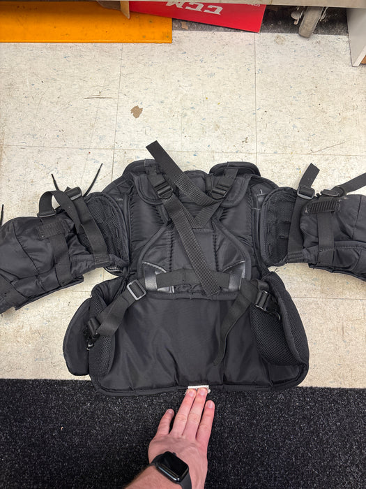 Used McKenney Pro Spec 170 Youth Medium Chest Protector