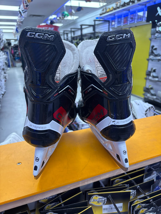 Used CCM JetSpeed FT670 2.0EE Skates