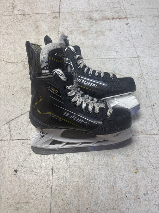 Used Bauer Supreme M40 Skates Size 5.0 Fit 2