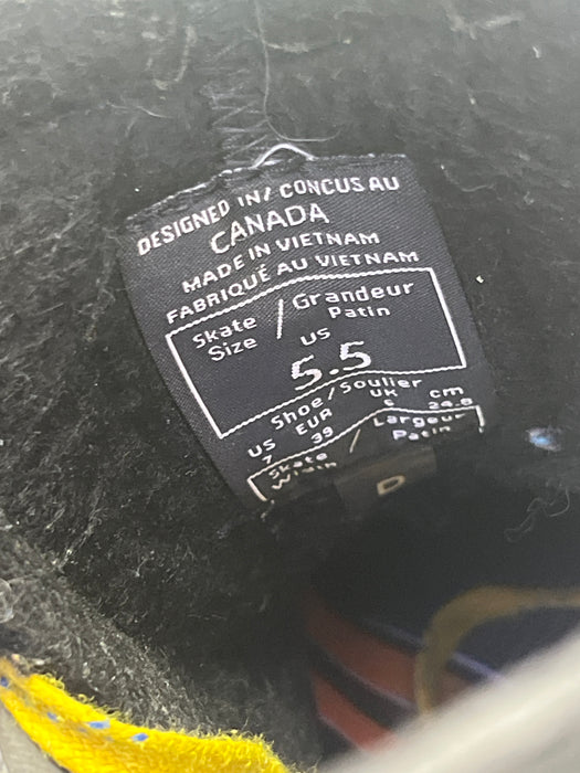 Used CCM Jetspeed Size 5.5 Skates