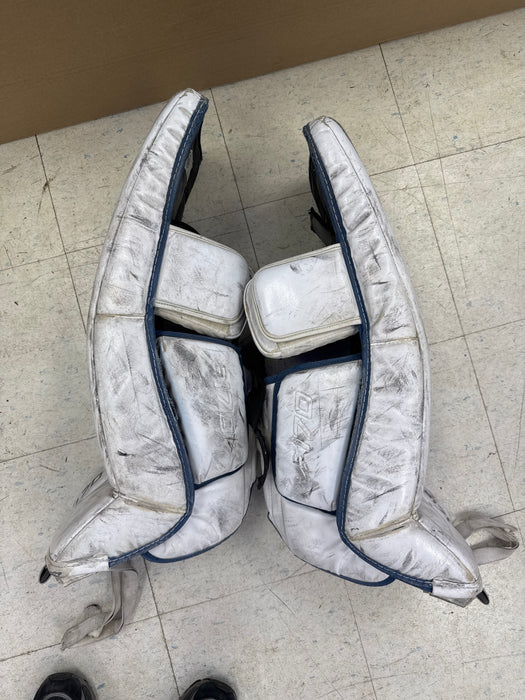 Used Bauer Supreme S170 Goalie Pads Junior Small