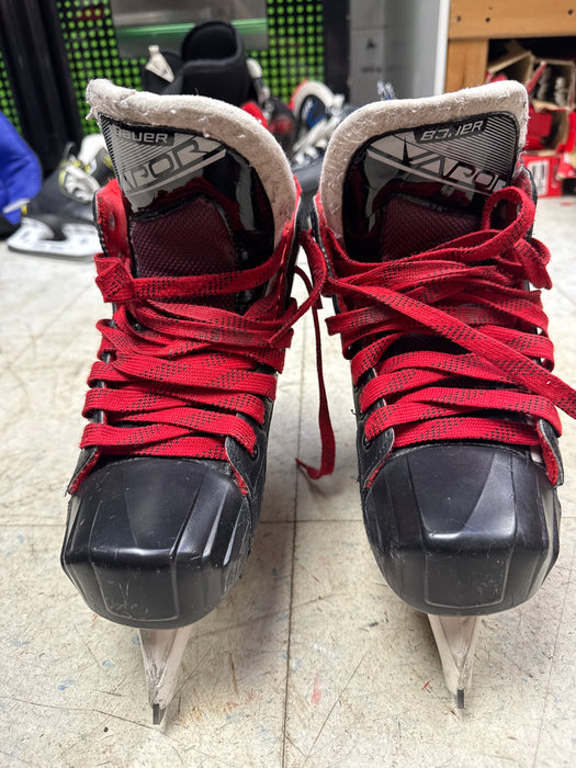 Used Bauer Vapor X2.7 Goalie Skates Size 4.5D