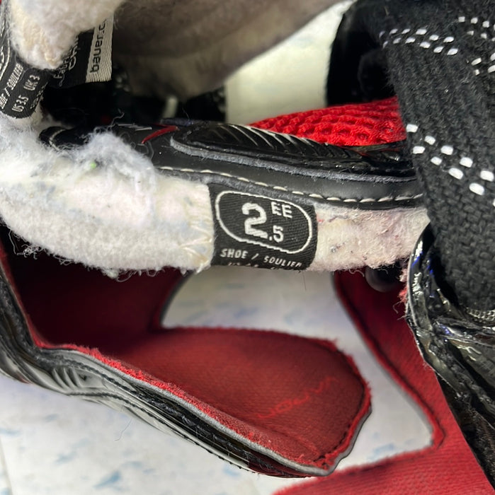 Used Bauer Vapor X700 Size 2.5EE Player Skates