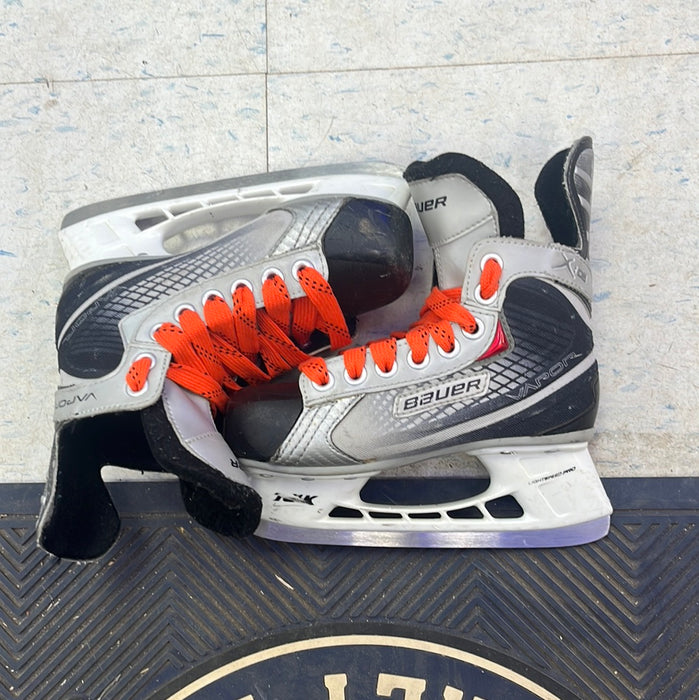 Used Bauer Vapor X:05 Size 13 Youth Skates