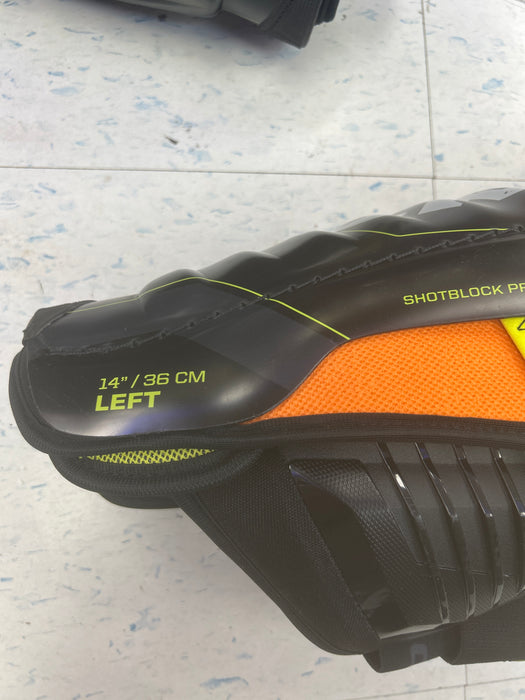 Demo CCM Tacks XF Senior Shin Guards