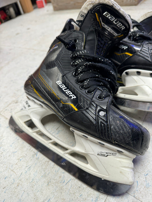Used Bauer Supreme M5 Pro Skates 5.0 Fit 3