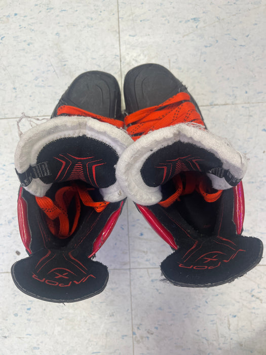 Used Bauer Vapor 3X Size 8.5 Fit 3 Skates