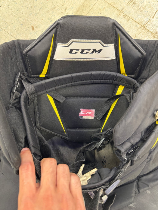 Used CCM Axis 1.5 Goal Pants Junior Large