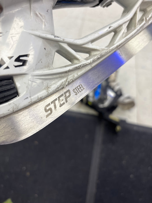 Used CCM Tacks AS-580 Size 4.0 Intermediate Skates