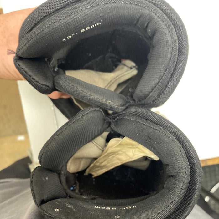 Used Bauer Legacy 10” Gloves