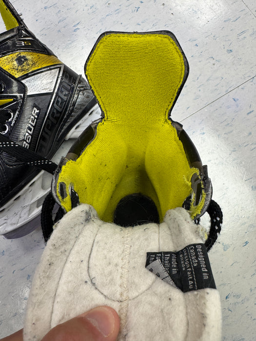 Used Bauer Supreme 3S Skates 12.0