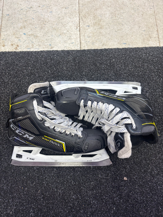 Used CCM Super Tacks 9370 Size 10.5 Goal Skates