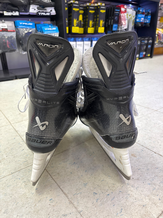 Used Bauer Vapor Hyperlite2 Size 10.0 Fit 2 Skates