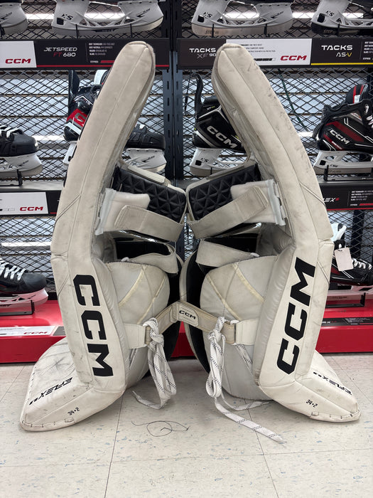 Used CCM EFlex 6.9 Senior 34+2” Goal Pads