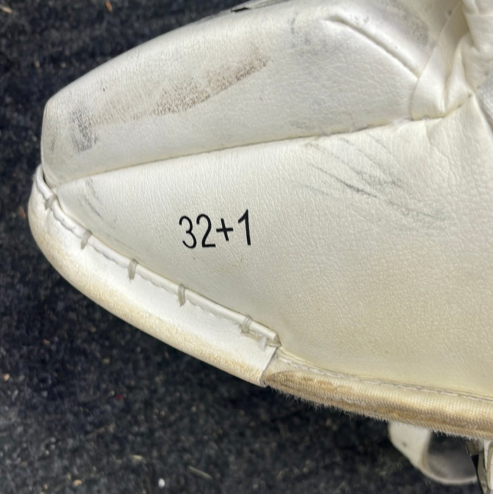 Used CCM Extreme Flex 760 32+1 Goal Pads