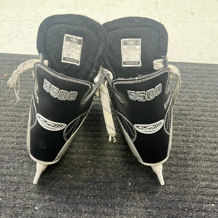 Used Sherwood 5500 Size 7 Player Skates