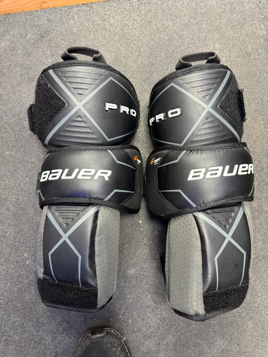 Used Bauer Pro Knee Guards Intermediate