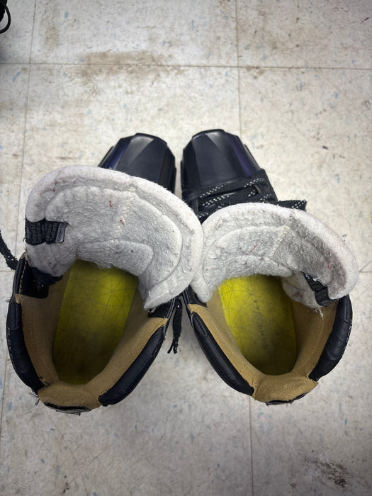 Used Bauer Vapor X2.9 Size 8.5D Goal Skates