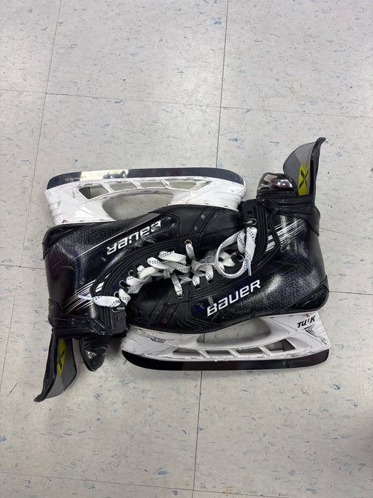 Used Bauer Vapor Hyperlite 2 AHL Pro Stock Size 10.0 Skates
