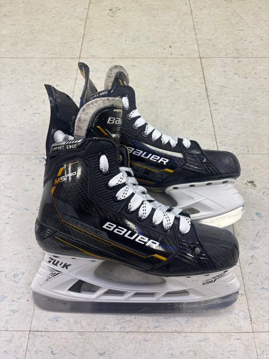 Used Bauer Supreme M5 Pro Senior Size 7 Fit 1