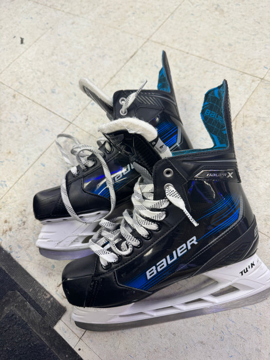 Used Bauer X Skates 9.0D