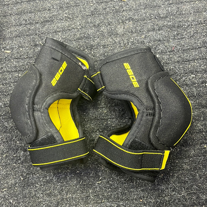 Used CCM Tacks 3092 Youth Large Elbow Pads — Crow's Sports