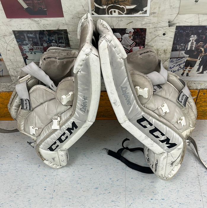 Used CCM Extreme Flex 760 24+1 Goal Pads
