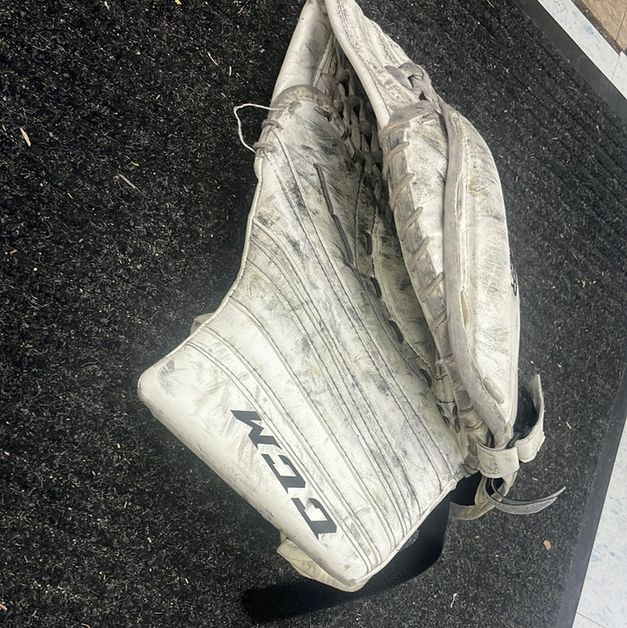 Used CCM Premier R1.9 Intermediate Catcher