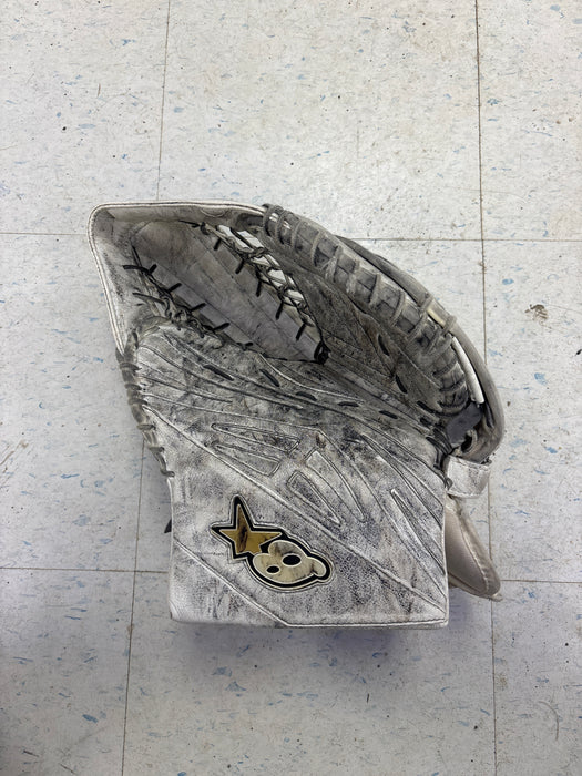 Used Brian’s Subzero 6.0 Regular Junior Glove Blocker Set