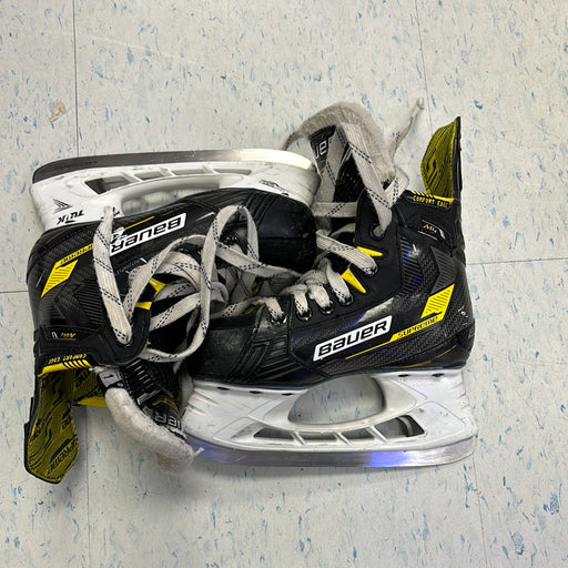 Used Bauer Supreme M4 Size 1.0 Skates