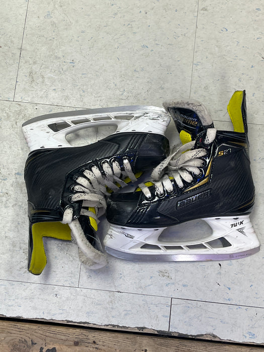 Used Bauer Supreme S27 Size 3 Skates