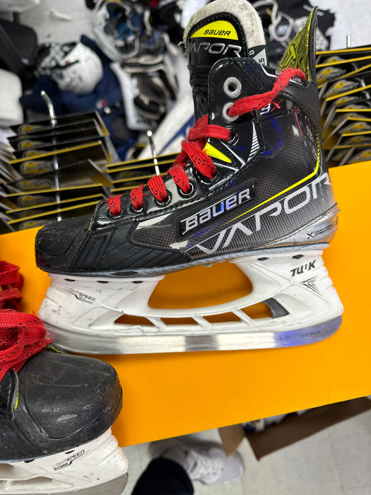 Used Bauer Vapor 3X 2.5D Player Skates