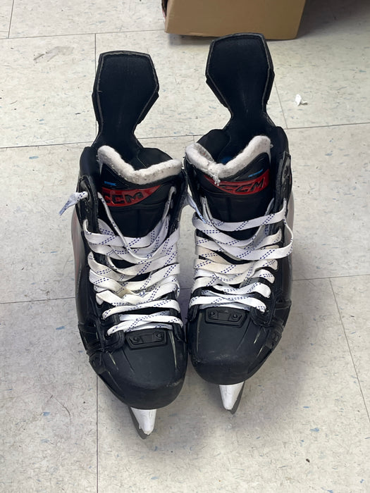 Used CCM JetSpeed FT680 Size 8 Skates