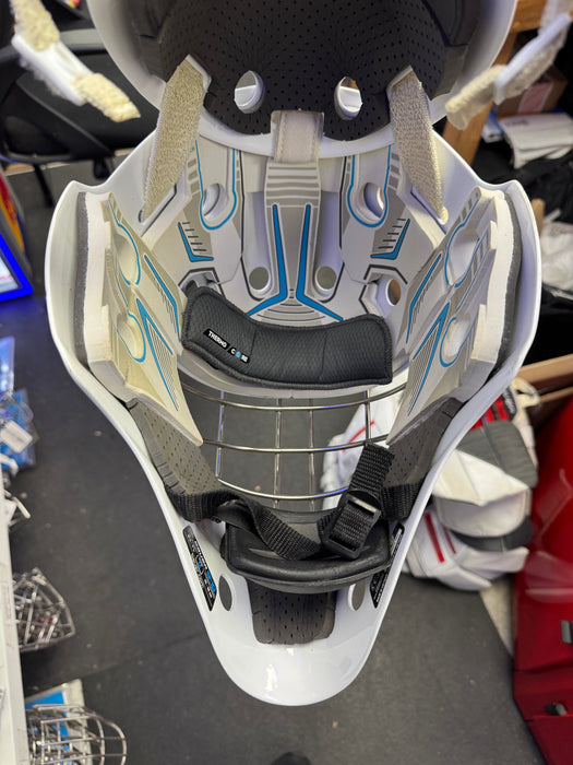 Used Bauer Profile 940 Senior Medium Mask
