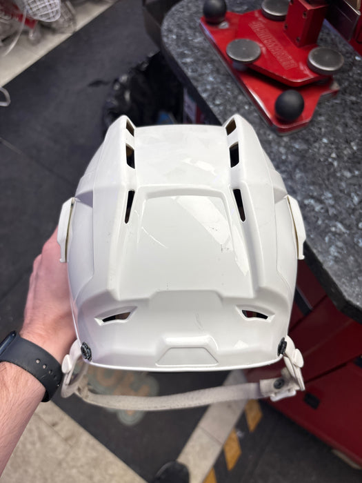 Used CCM V08 Senior Medium Helmet