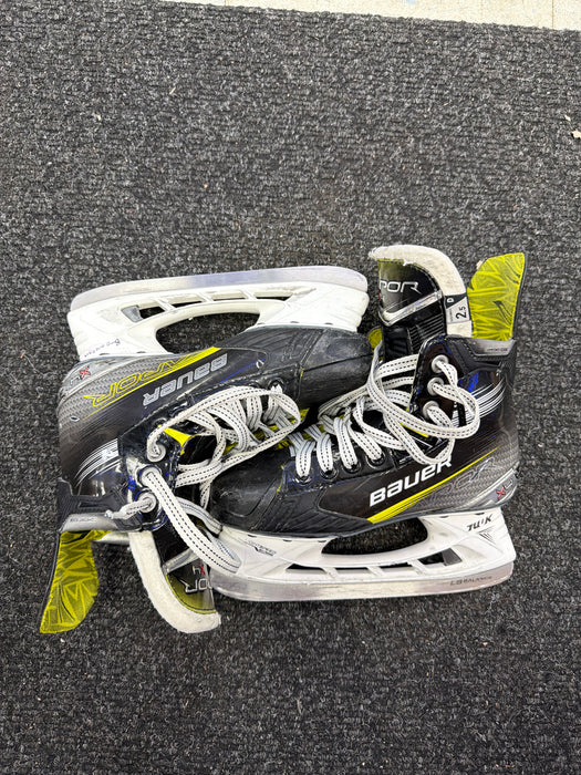 Used Bauer Vapor X4 Size 2.5D Skates