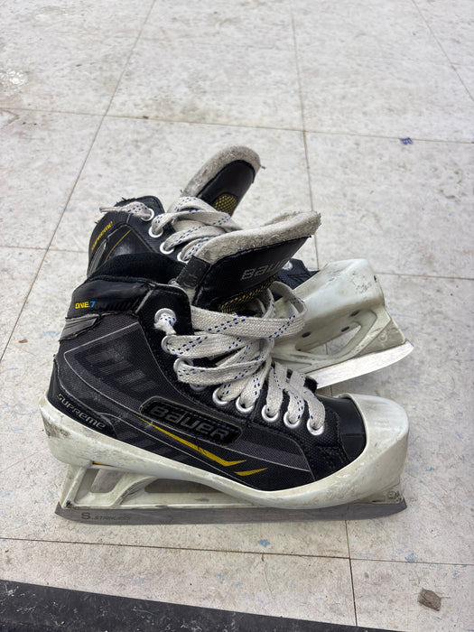 Used Bauer Supreme One.7 Size 3.0D Goal Skates