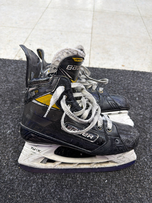 Used Bauer Supreme 3s Pro 4.0 Fit 2 Skates