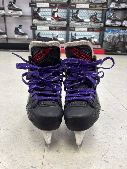 Used CCM JetSpeed FT680 Size 3.0D Skates